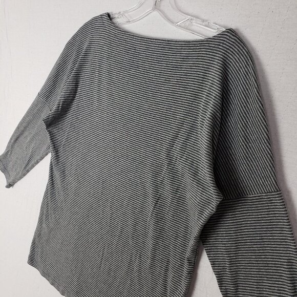 EILEEN FISHER Organic Cotton Striped Top 3/4 Sleeve size M Gray Lagenlook Casual - Picture 8 of 8